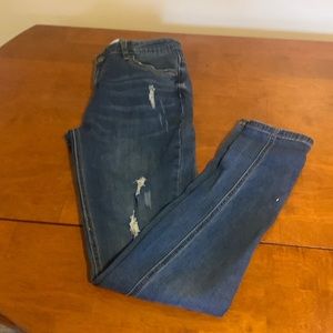 Pink Lily lightly distressed jeans